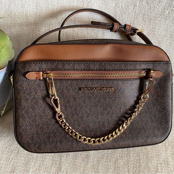 ✨🆕✨New Michael Kors Crossbody Bag - Picture 1 of 3